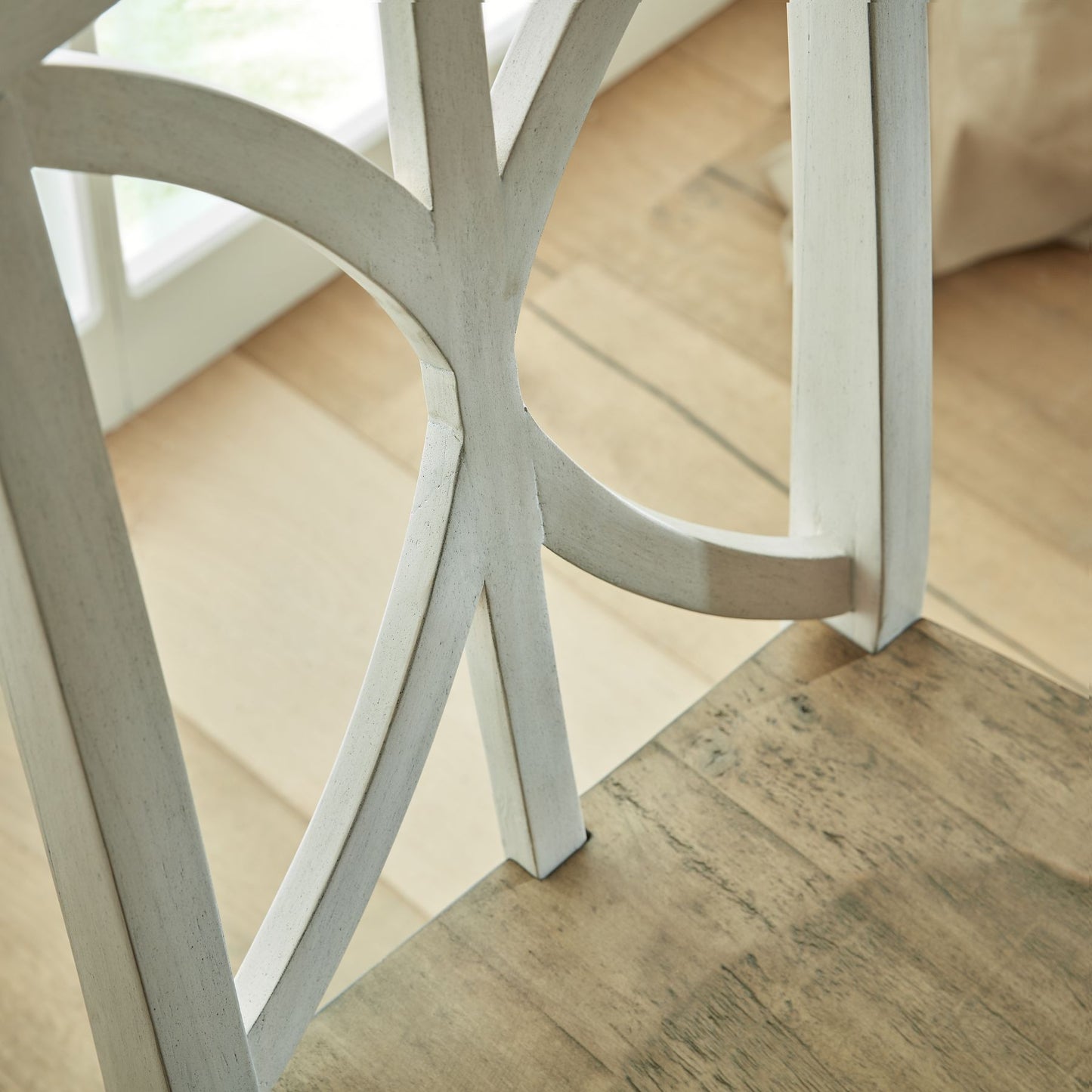 Luna Collection Dining Chair